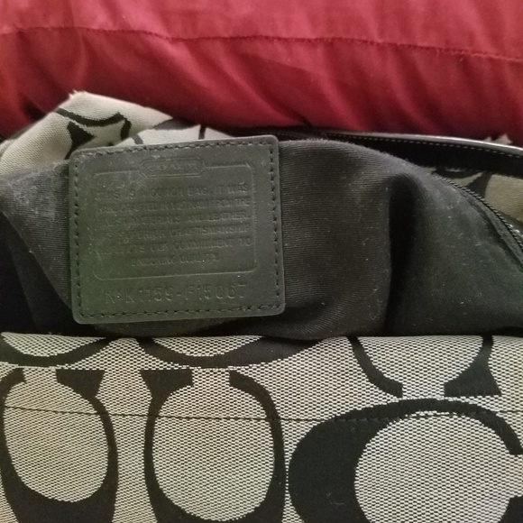 Purse - Picture 3 of 4